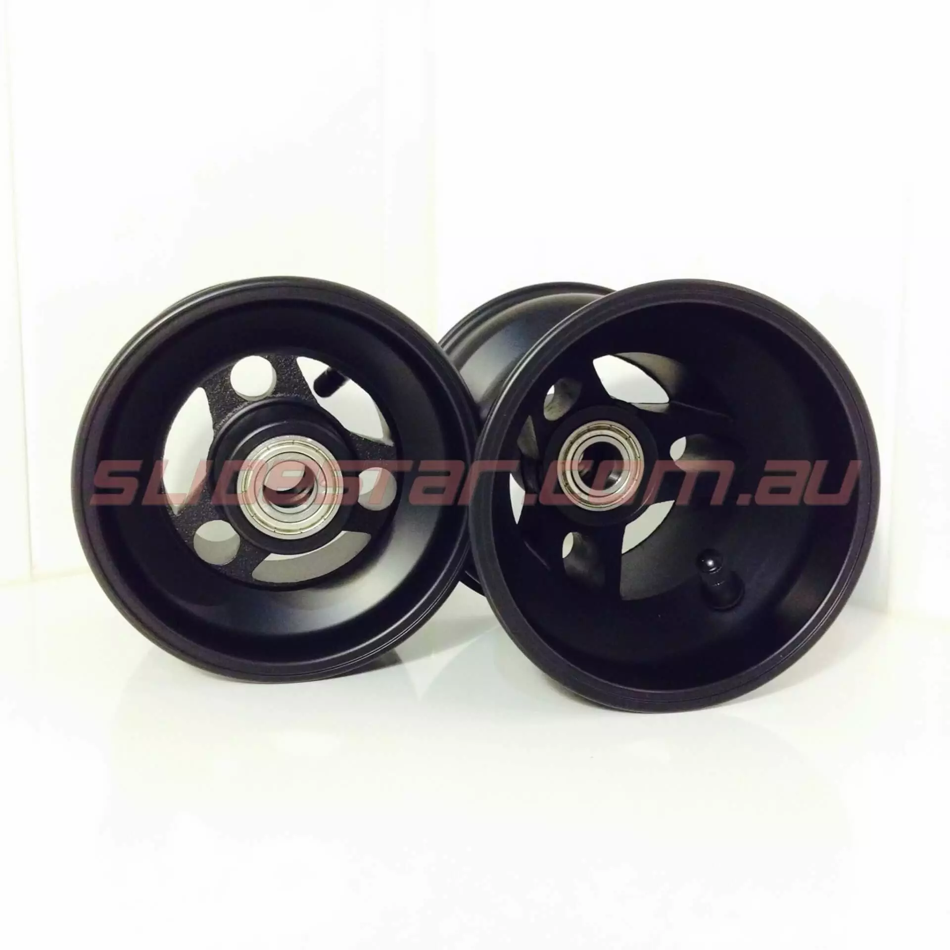 Edward Futura Rims with 2nd Hand Tyres - Image 3